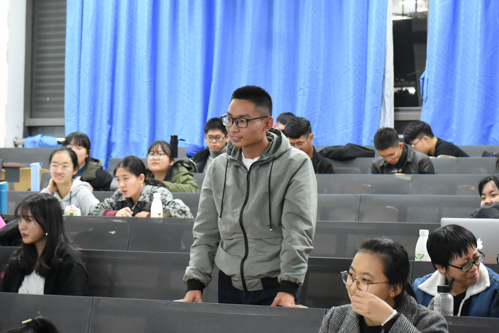 ad3d5384cf6e4f39953be392fe505de8.jpg